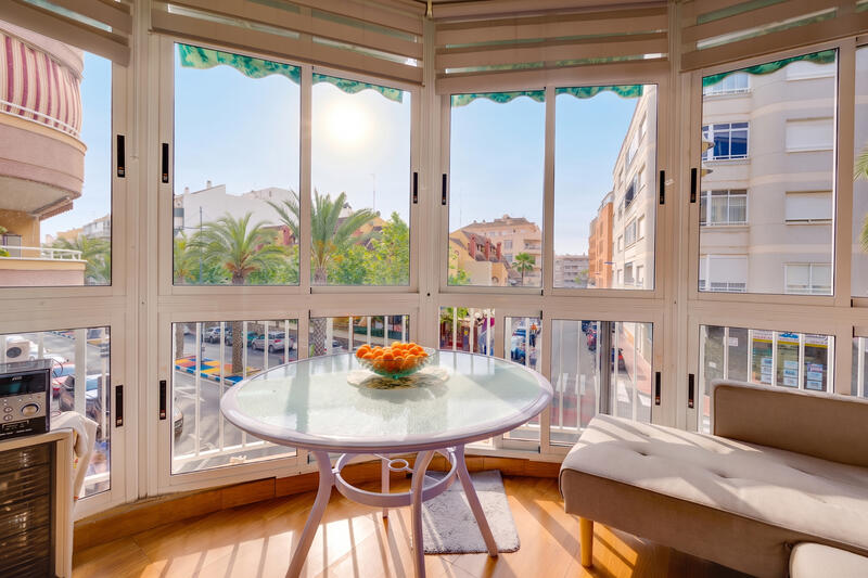 2 soverom Leilighet til salgs i Torrevieja, Alicante