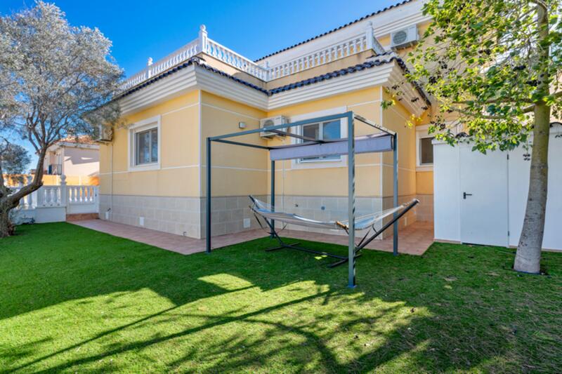3 bedroom Villa for sale
