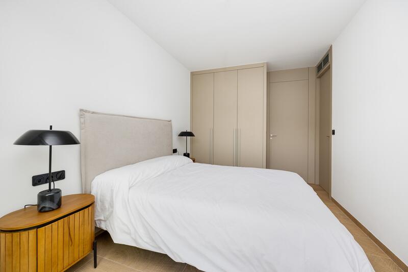 2 slaapkamer Appartement Te koop 2 slaapkamer Appartement Te koop