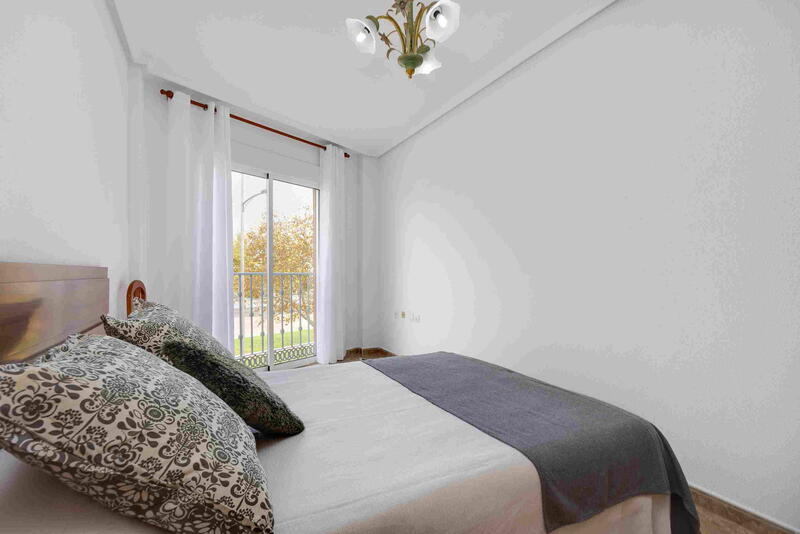3 bedroom Apartment for Long Term Rent