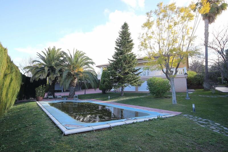 4 chambre Villa à vendre