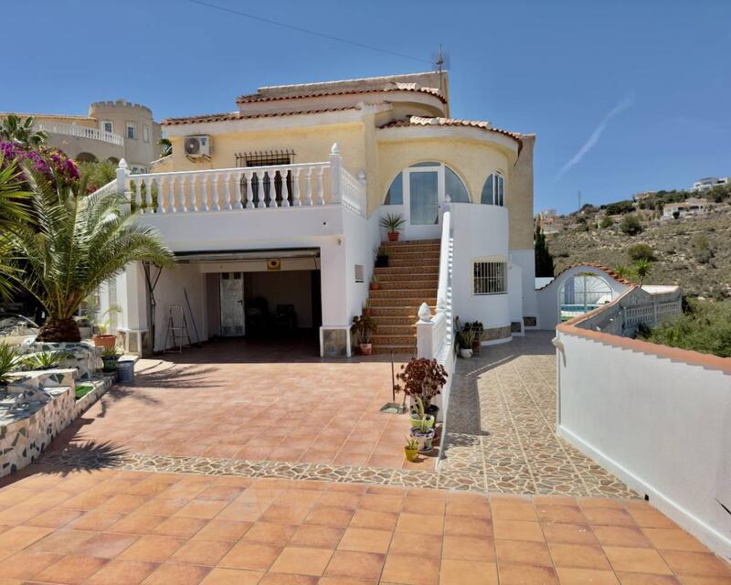 5 soverom Villa til salgs