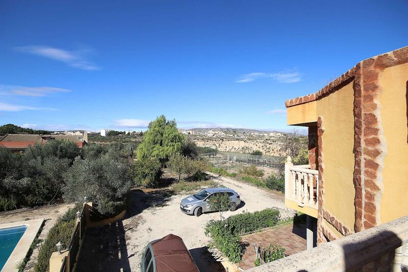 7 Cuarto Villa en venta