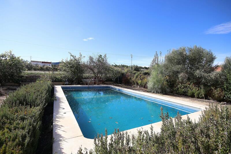 7 Cuarto Villa en venta