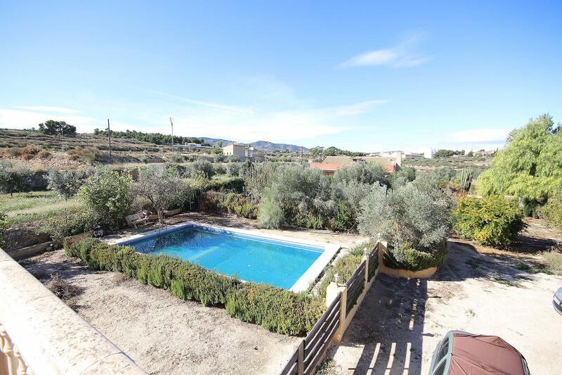 7 Cuarto Villa en venta