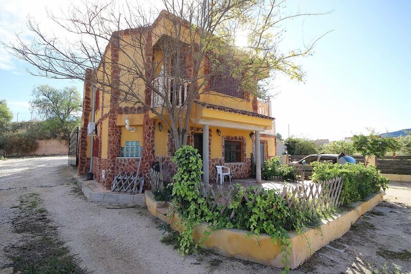 7 Cuarto Villa en venta