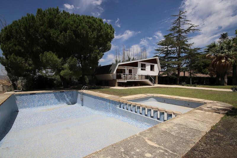 5 bedroom Villa for sale