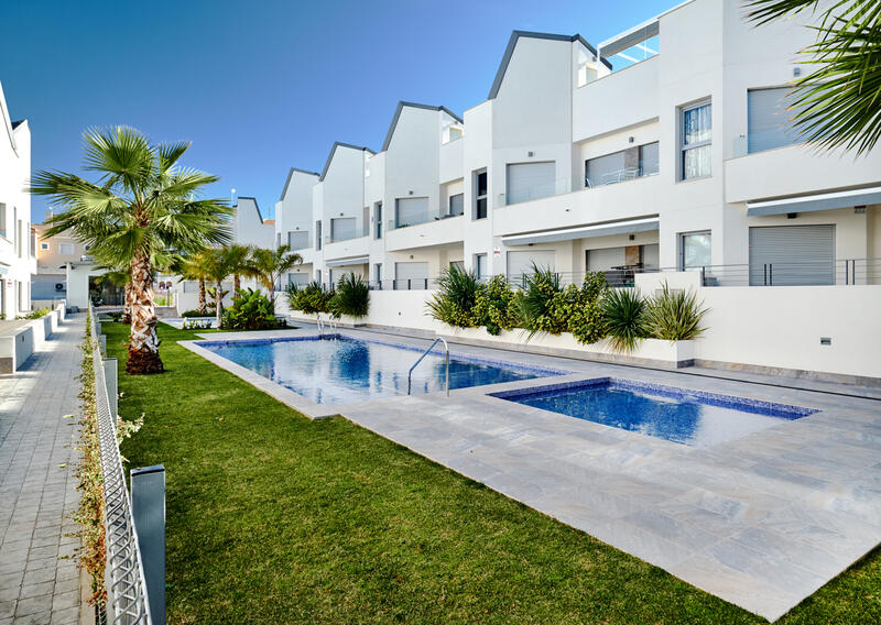 Leilighet til salgs i Torrevieja, Alicante
