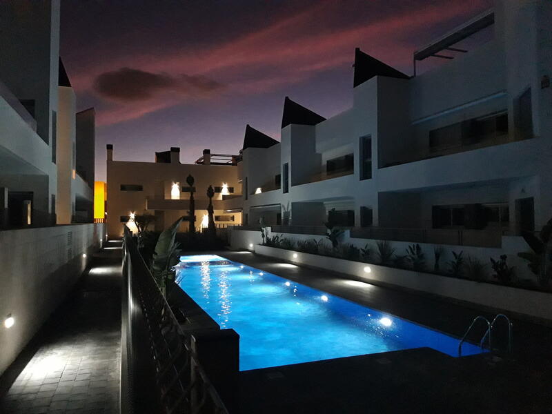 2 bedroom Apartment for sale