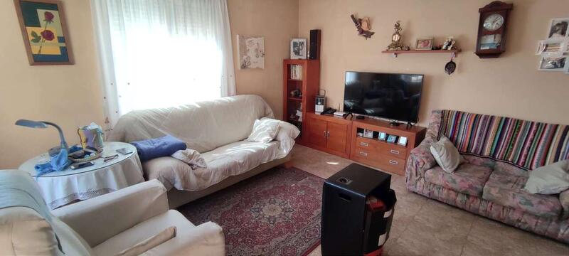 2 bedroom Country House for sale