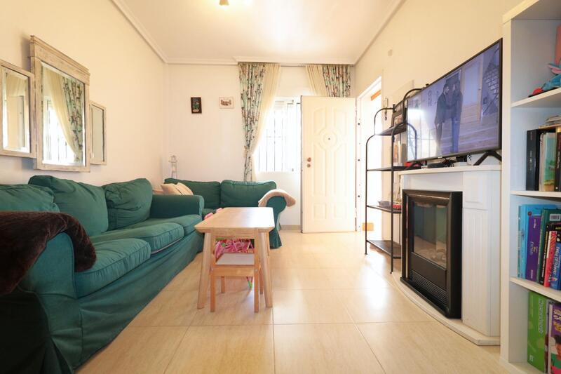 2 Schlafzimmer Villa zu verkaufen