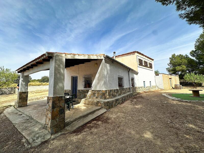 Country House for sale