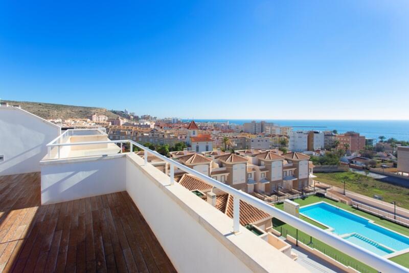 3 bedroom Apartment for sale