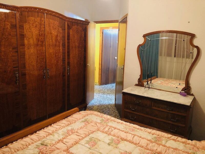 4 Schlafzimmer Landhaus zu verkaufen