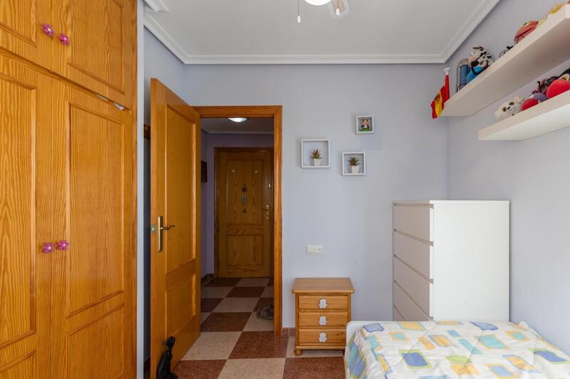 2 slaapkamer Appartement Te koop