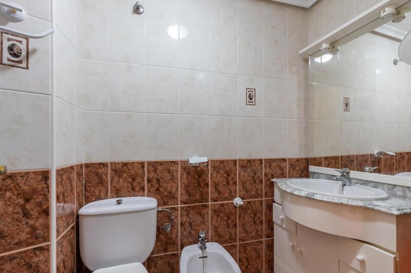 2 slaapkamer Appartement Te koop