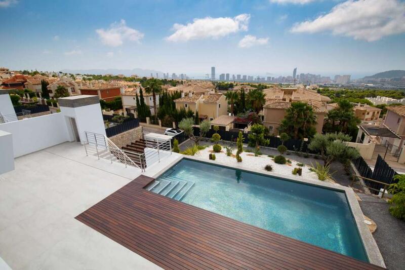 5 bedroom Villa for sale