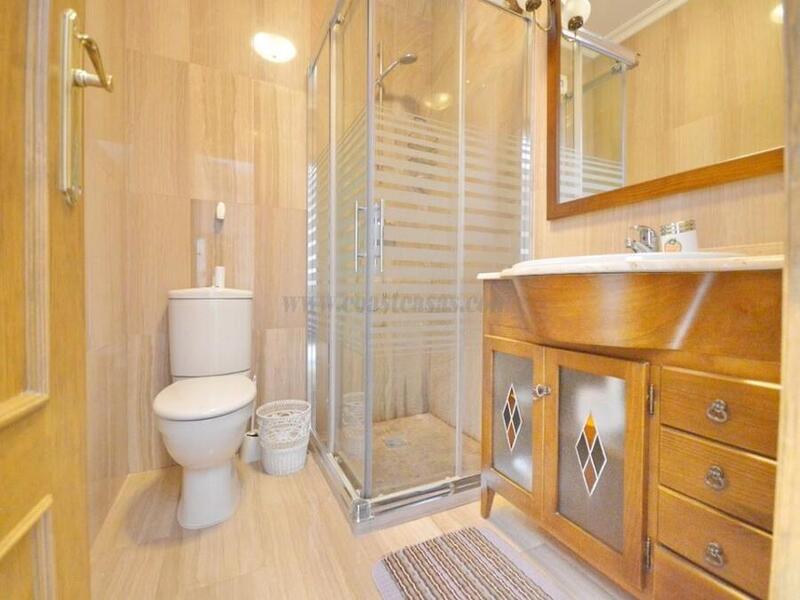 2 Cuarto Villa en venta
