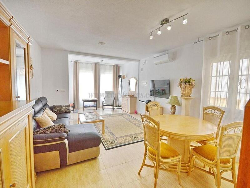 2 Cuarto Villa en venta