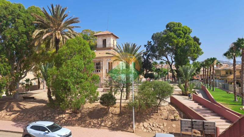 3 bedroom Townhouse for sale