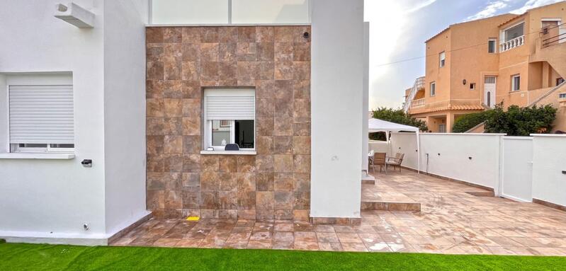2 Cuarto Villa en venta