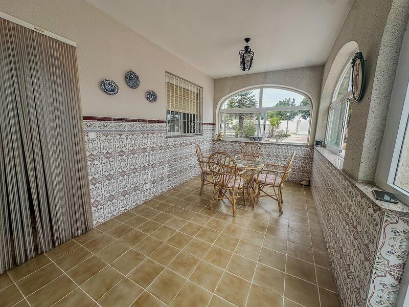 5 bedroom Villa for sale