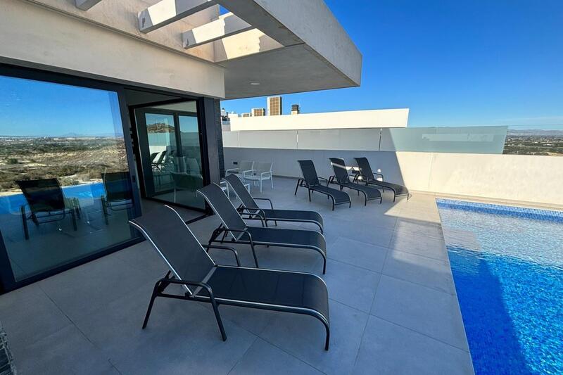 вилла продается в Ciudad Quesada, Alicante