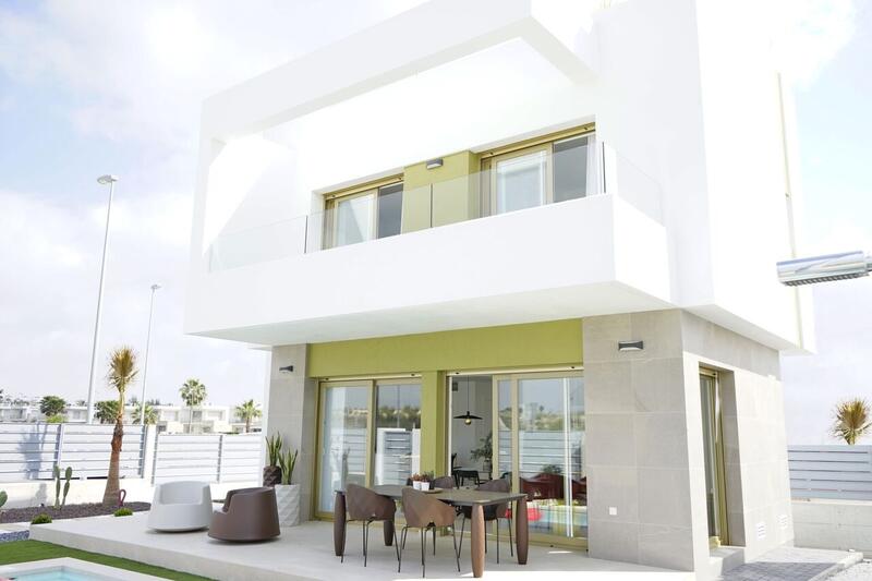 Villa zu verkaufen in Los Montesinos, Alicante