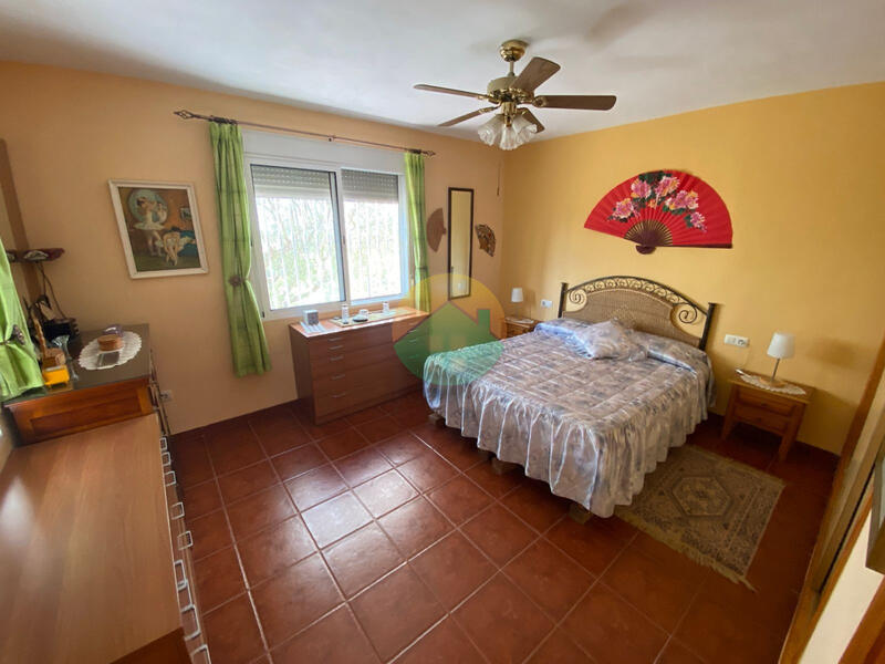 3 Cuarto Casa de Campo en venta