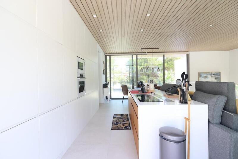 4 Cuarto Villa en venta