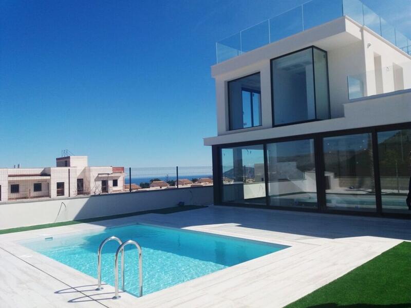 4 Cuarto Villa en venta