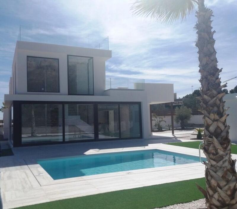 4 Cuarto Villa en venta
