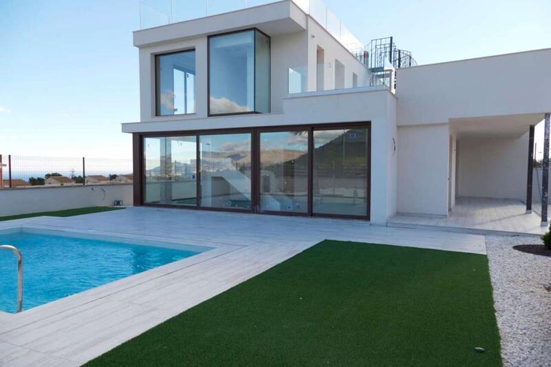 4 Cuarto Villa en venta