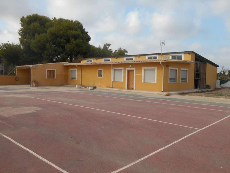 6 soveværelse Villa til salg