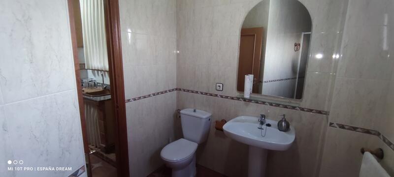 2 Cuarto Adosado en venta
