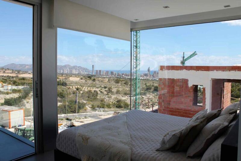 6 bedroom Villa for sale