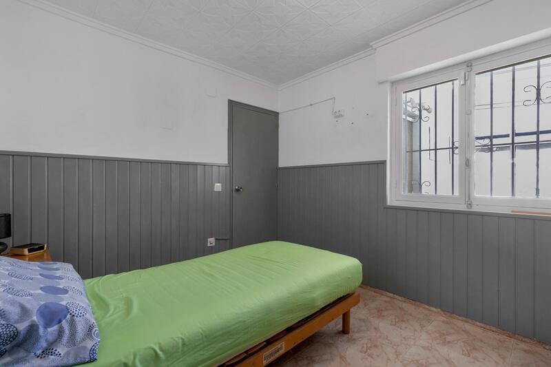 2 Cuarto Villa en venta