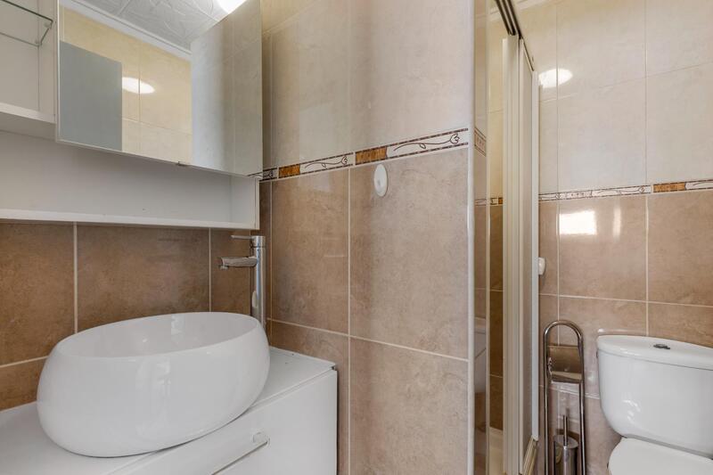 2 Cuarto Villa en venta