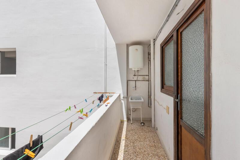 4 bedroom Apartment for sale
