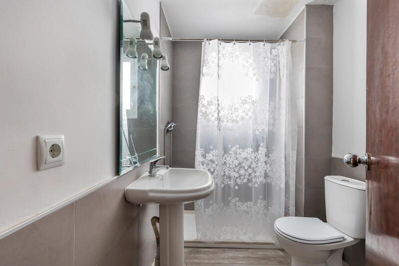 4 bedroom Apartment for sale