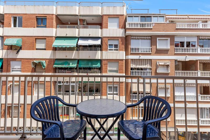 4 bedroom Apartment for sale