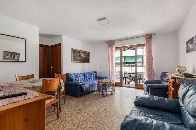 4 bedroom Apartment for sale