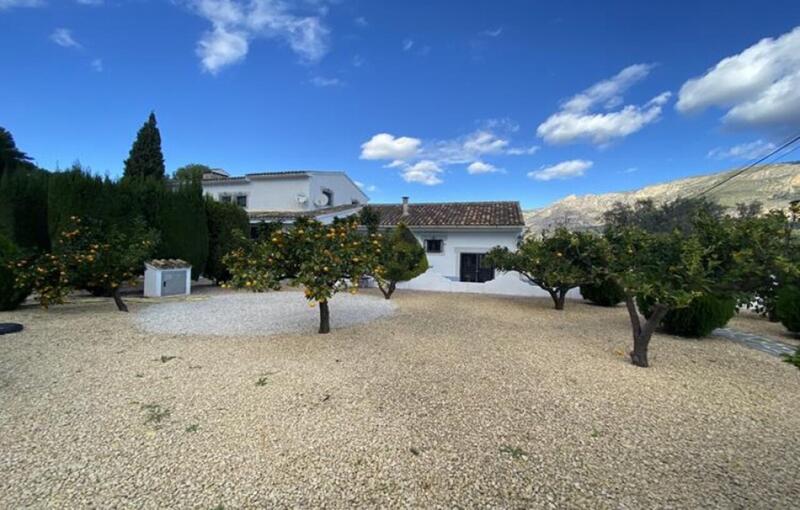 3 chambre Auberge à vendre