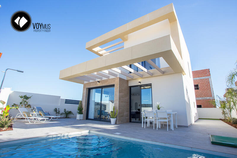 вилла продается в Los Montesinos, Alicante