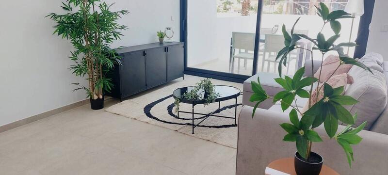 3 bedroom Townhouse for sale