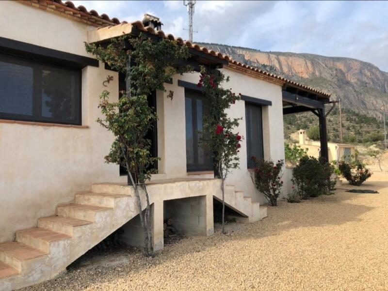 2 bedroom Villa for sale