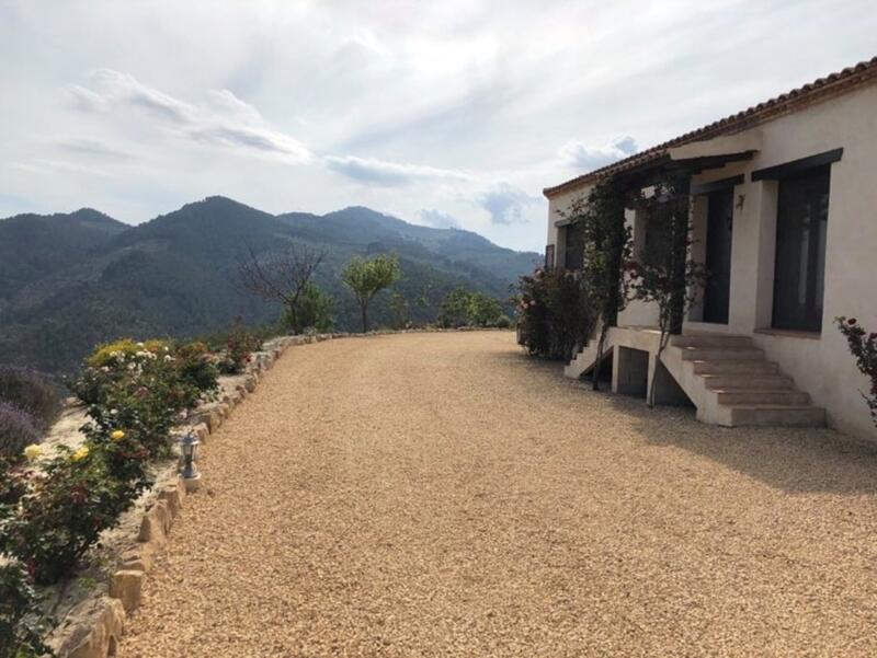 2 bedroom Villa for sale