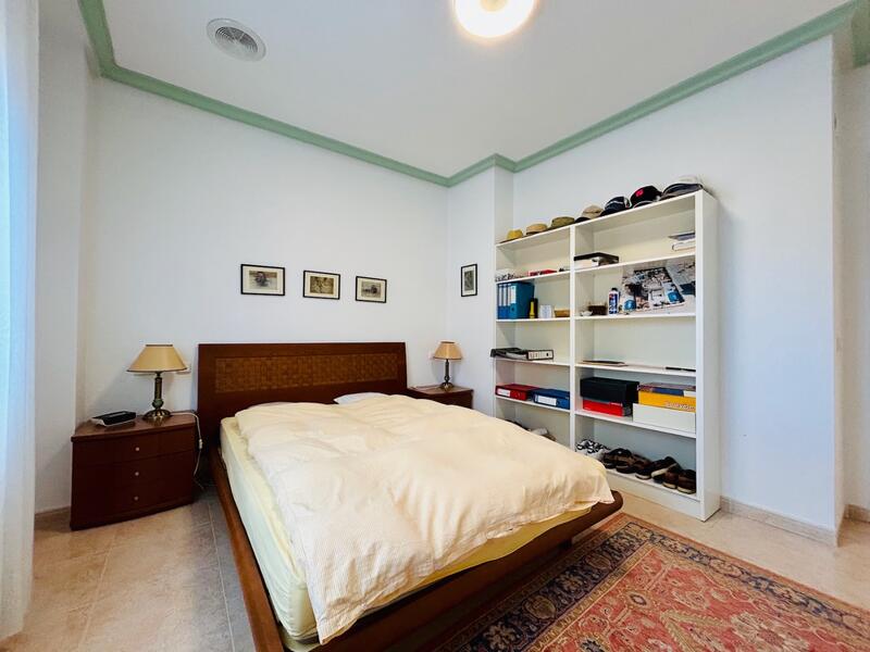 4 Cuarto Villa en venta