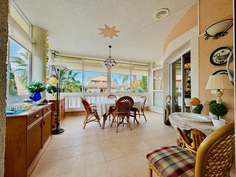 4 Cuarto Villa en venta