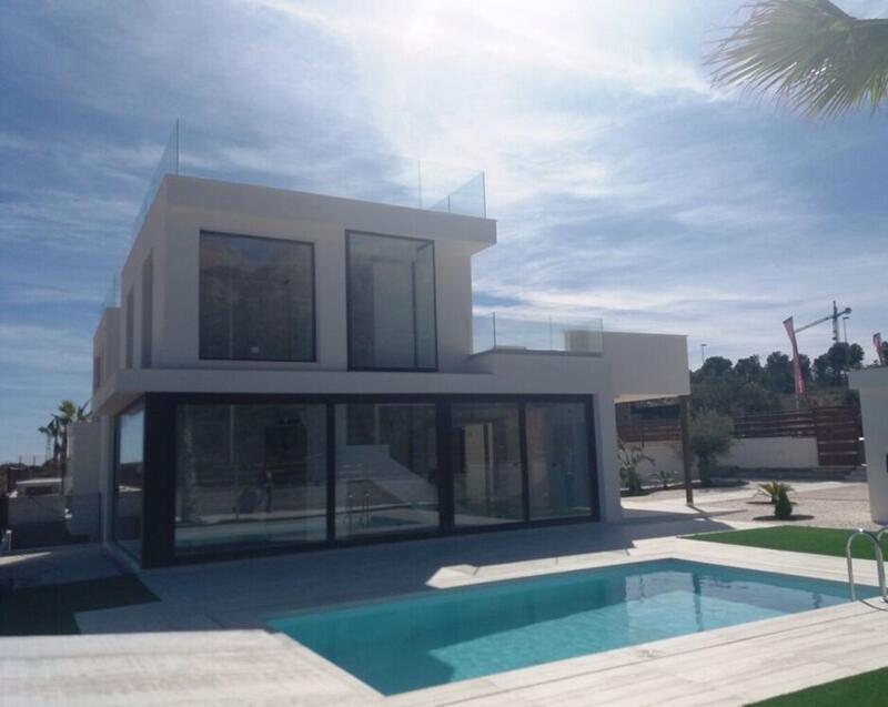4 bedroom Villa for sale
